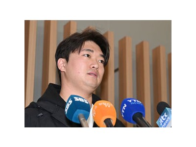 고우석 1점 차 리드 허용하며 경기 망쳤다