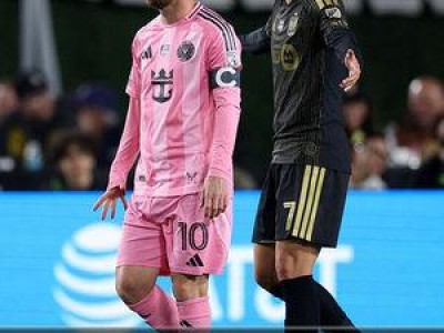 손흥민 메시와 맞대결서도 여전히 최고임