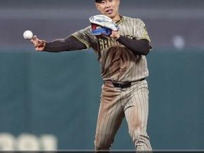 송성문 메이저리그 수비로 눈길 끌고 있어